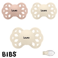 BIBS Infinty Sutter med navn str1, 1 Blush, 2 Ivory, Symmetrisk Silikone